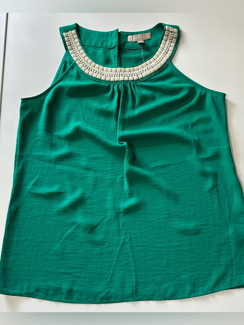 Banana Republic Emerald Green Beaded Sleeveless Top – Size M - Picture 2 of 11